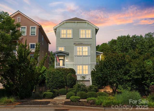 Property at 807 Herrons Ferry Rd, Rock Hill, SC 29730, 4 beds, 3.5 baths