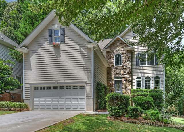 Property at 8917 New Oak Ln, Huntersville, NC 28078, 4 beds, 3.5 baths