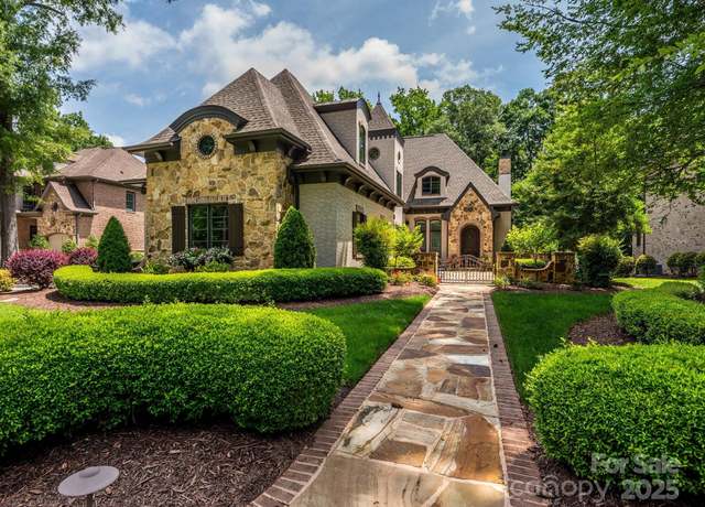 Property at 9002 Pine Laurel Dr, Matthews, NC 28104, 4 beds, 3.5 baths