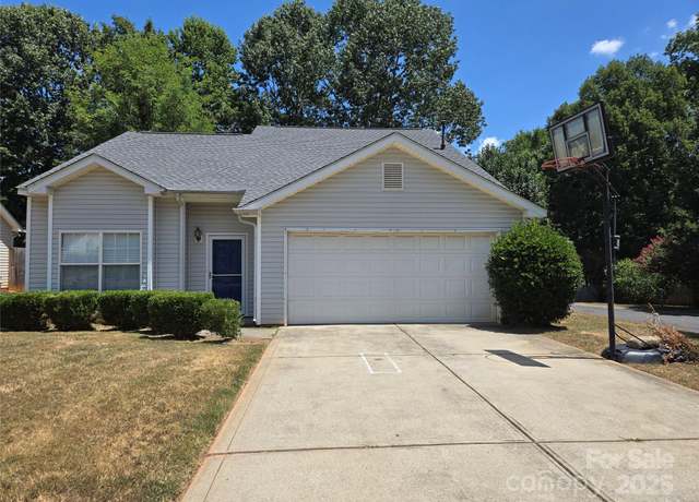 Property at 2345 Nuthatch Dr, Rock Hill, SC 29732, 3 beds, 2.5 baths