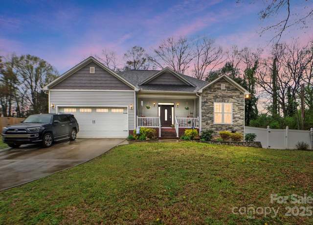 Property at 125 Jefferson Dr, Locust, NC 28097, 3 beds, 2 baths