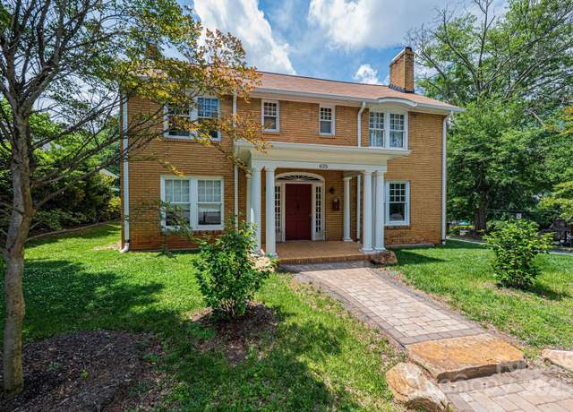 Property at 625 2nd St NE, Hickory, NC 28601, 4 beds, 2 baths