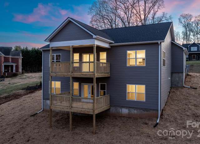 Property at 113 Brentwood Dr, Maiden, NC 28650, 4 beds, 3 baths
