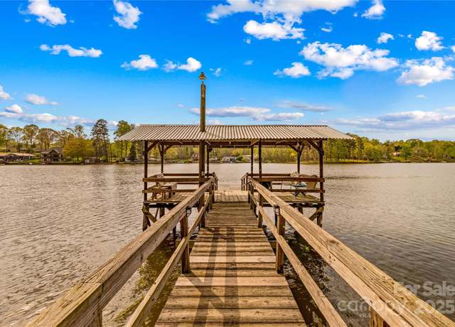 Property at 570 Lake Drive 9 Dr, Lexington, NC 27292, 2 beds, 1 bath