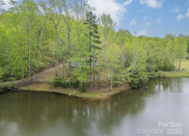 Property at 807 and 809 Sparrow Springs Rd, Kings Mountain, NC 28086, 5 beds, 3 baths