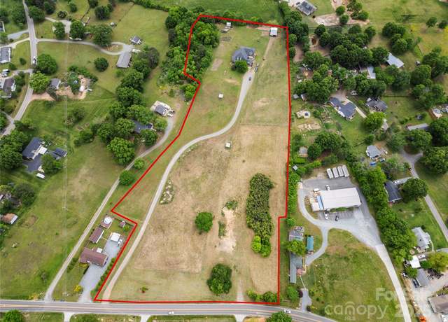 Property at 6218 Indian Trail Fairview Rd, Indian Trail, NC 28079, 3 beds, 3 baths