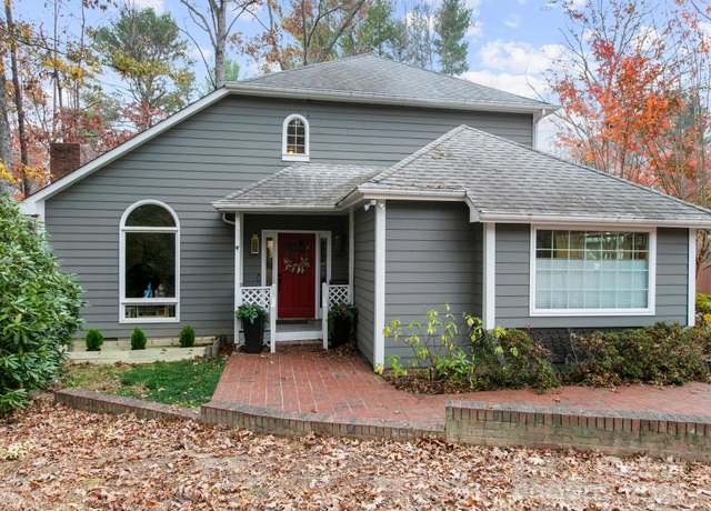 Property at 3 White Rock Ct, Arden, NC 28704, 3 beds, 2.5 baths
