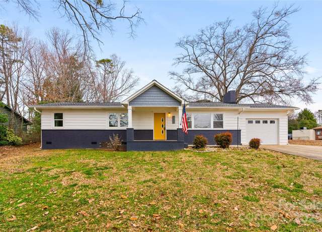 Property at 131 Thrift Cir, Landrum, SC 29356, 3 beds, 2 baths