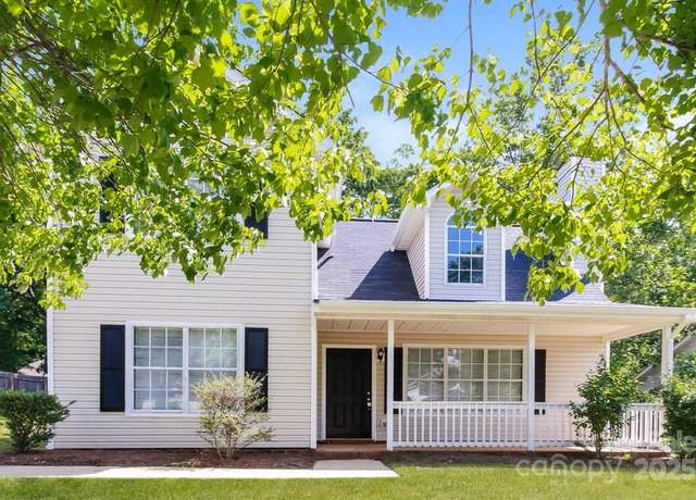 Property at 1569 Brentfield Dr, Rock Hill, SC 29732, 3 beds, 2 baths