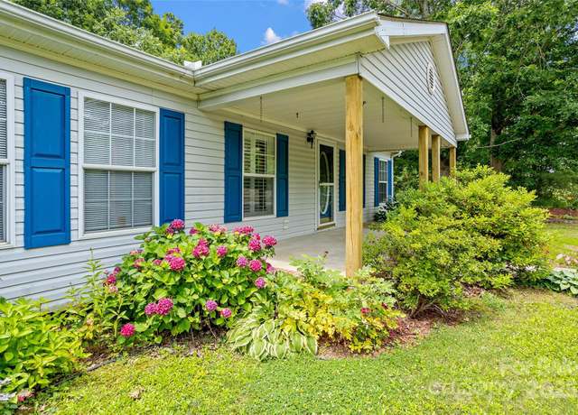 Property at 56 Founders Way, Arden, NC 28704, 3 beds, 2 baths