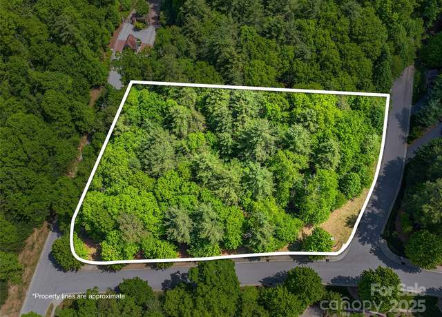 Property at 404 Coopers Hawk Dr, Asheville, NC 28803