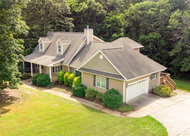 Property at 8622 Lower Rocky River Rd, Concord, NC 28025, 3 beds, 2.5 baths