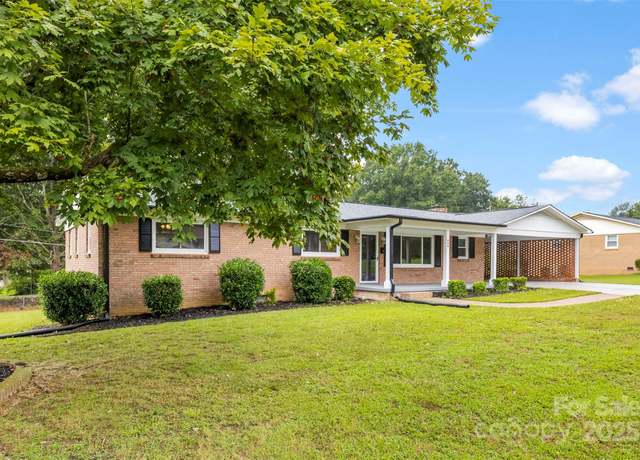 Property at 404 Kings Dr, Cherryville, NC 28021, 3 beds, 2 baths