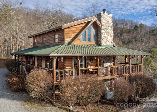 Property at 534 Eagles View Rd, Bryson City, NC 28713, 3 beds, 3.5 baths