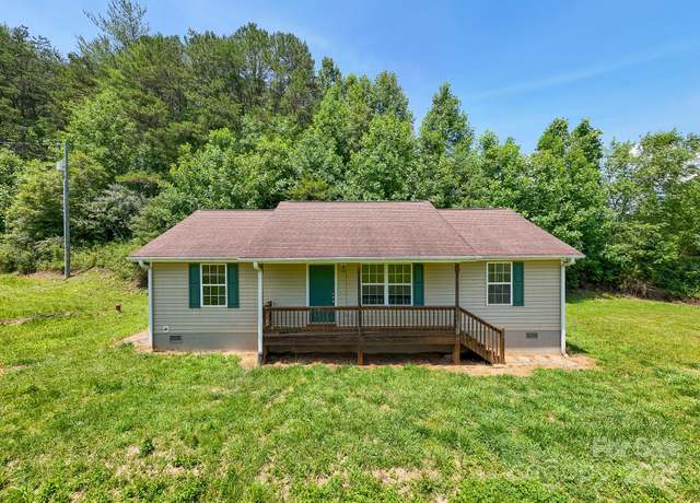 Property at 42 Leonard Davis Rd, Robbinsville, NC 28771, 3 beds, 2 baths