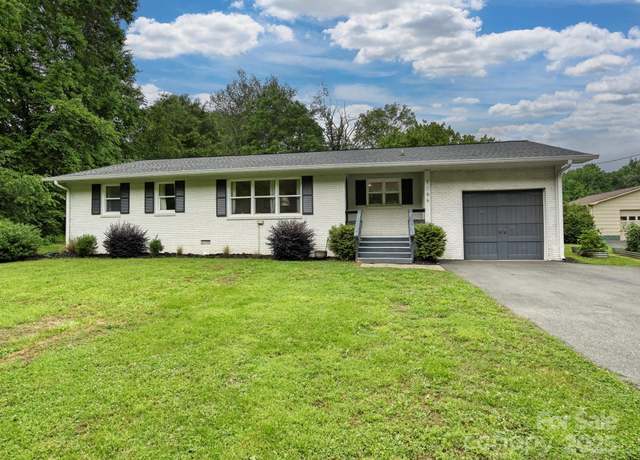 Property at 136 Gable Rd, Mooresville, NC 28115, 4 beds, 3 baths