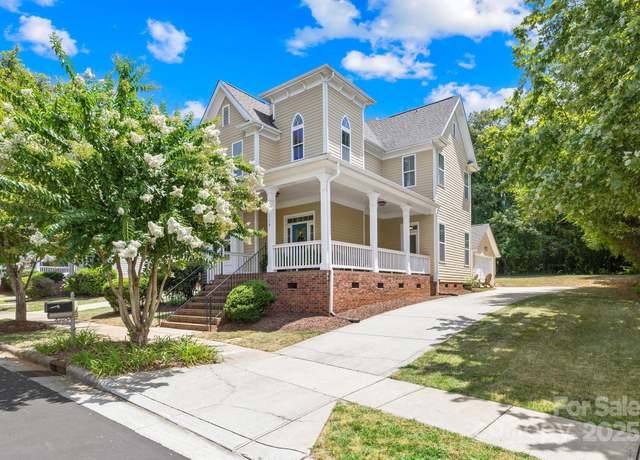 Property at 119 W Morehouse Ave, Mooresville, NC 28117, 3 beds, 2.5 baths