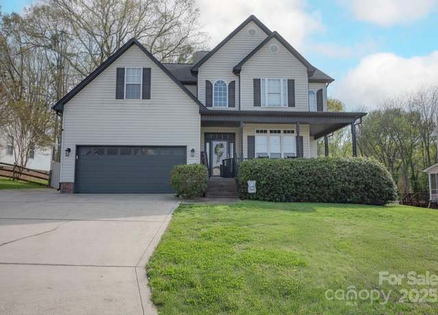 Property at 908 Carole Summey Dr, Dallas, NC 28034, 3 beds, 2.5 baths