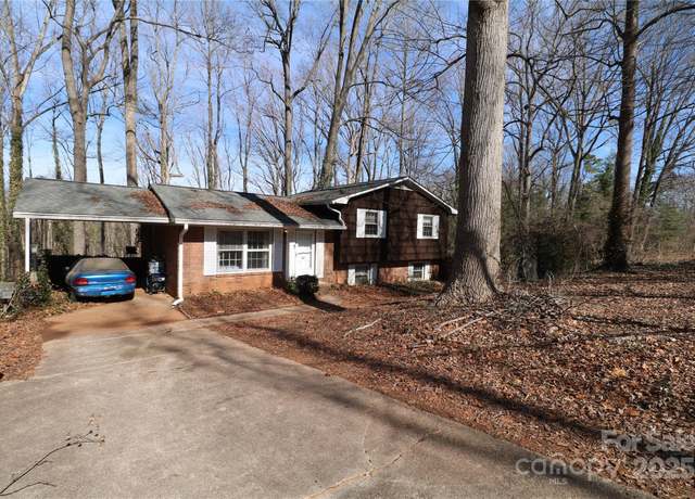 Property at 170 Heritage Ln, Salisbury, NC 28147, 3 beds, 2 baths