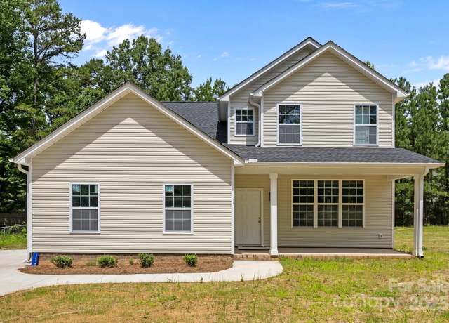 Property at 130 Aurora Blvd, Matthews, NC 28105, 4 beds, 3.5 baths