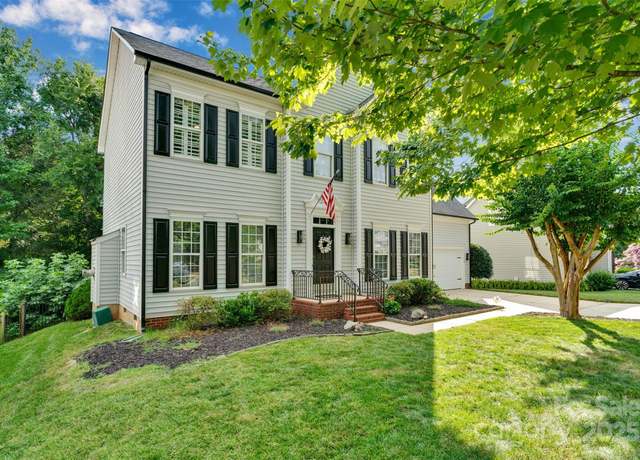 Property at 13516 Honeytree Ln, Pineville, NC 28134, 4 beds, 2.5 baths