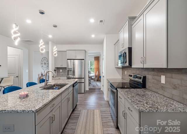 Property at 6381 Trinity Crossing Cir, Kannapolis, NC 28081, 4 beds, 3.5 baths