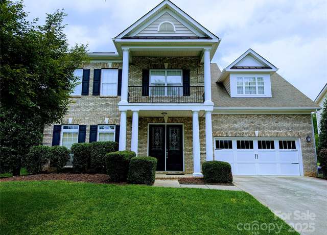 Property at 408 Presidio Dr, Rock Hill, SC 29732, 4 beds, 2.5 baths