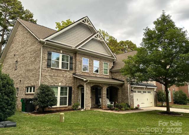 Property at 8828 Newbury Grove St, Charlotte, NC 28277, 5 beds, 4 baths