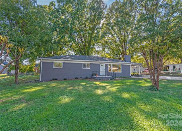 Property at 335 Davidson Hwy, Concord, NC 28027, 3 beds, 2 baths