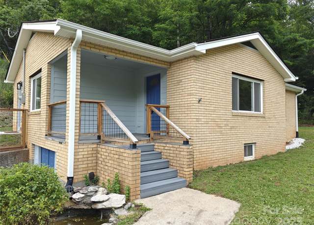 Property at 2396 Hwy 9 None, Black Mountain, NC 28711, 3 beds, 1 bath