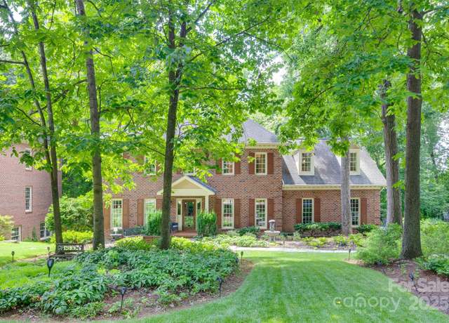 Property at 10215 Balmoral Cir, Charlotte, NC 28210, 4 beds, 2.5 baths