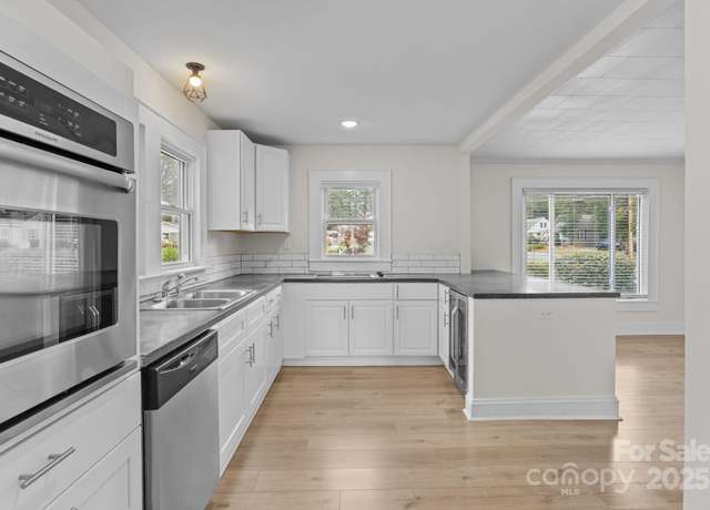 Property at 765 N Church St, Mooresville, NC 28115, 3 beds, 2 baths