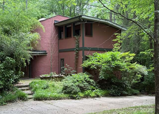 Property at 1451 Blueberry Ln, Charlotte, NC 28226, 2 beds, 2 baths