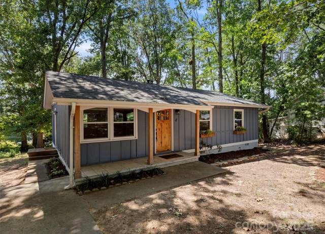 Property at 4 Merlin Way, Asheville, NC 28806, 3 beds, 1.5 baths