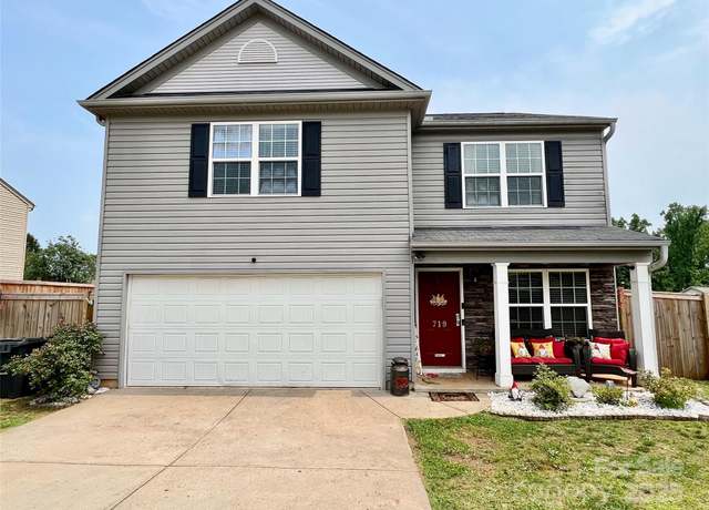 Property at 719 Dottie Dr, Boiling Springs, SC 29316, 4 beds, 2.5 baths