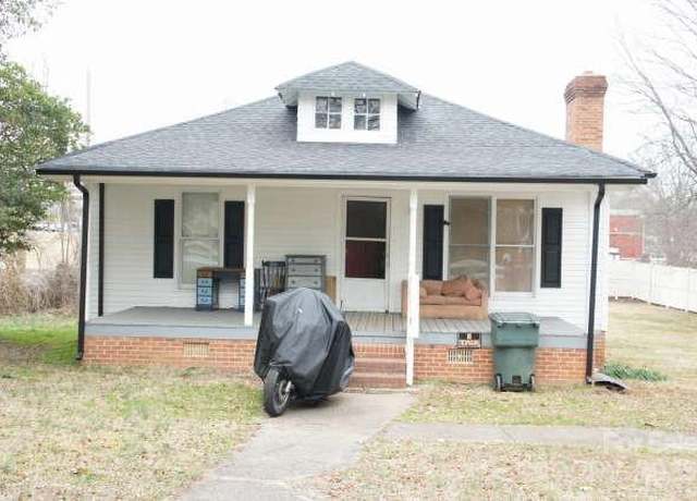 Property at 2204 W Second Ave, Gastonia, NC 28052, 3 beds, 1 bath