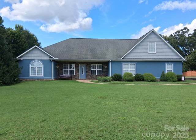 Property at 4330 Goodman Lake Rd, Salisbury, NC 28146, 4 beds, 2.5 baths