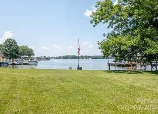 Property at 7423 Norman Island Dr, Cornelius, NC 28031