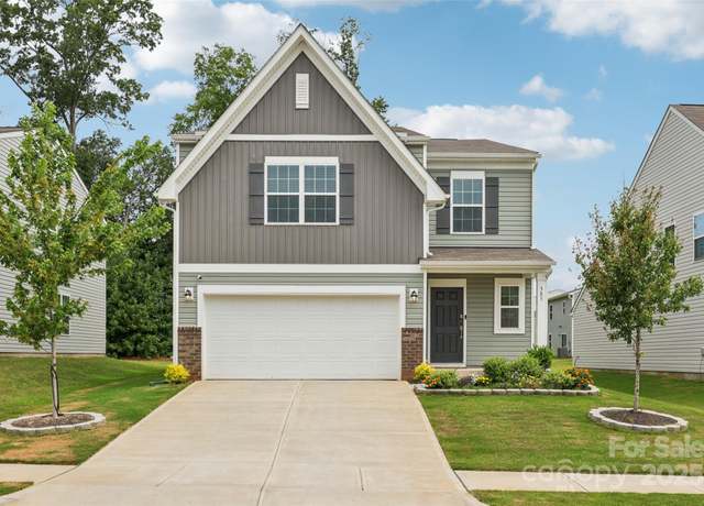 Property at 383 Hollingswood Dr, Statesville, NC 28625, 5 beds, 3 baths