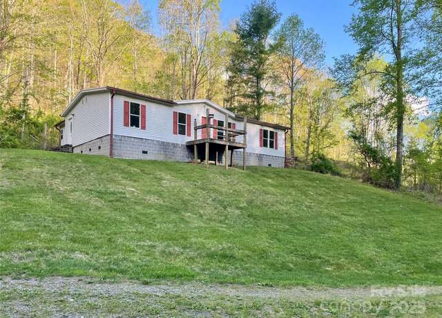 Property at 784 Fred Holcombe Rd, Mars Hill, NC 28754, 3 beds, 2 baths