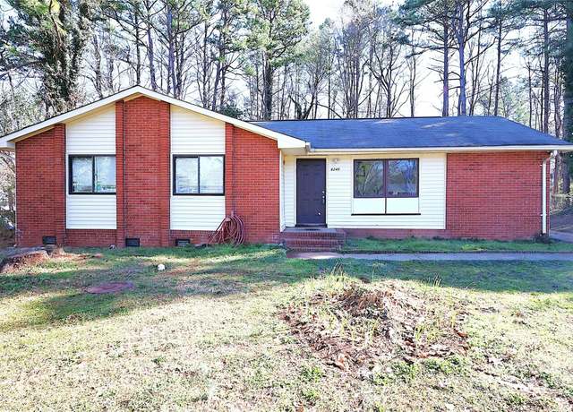 Property at 6245 Snowcrest Ct, Charlotte, NC 28212, 3 beds, 2 baths