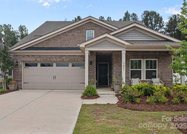 Property at 9021 Myrna Dr, Gastonia, NC 28056, 4 beds, 3 baths