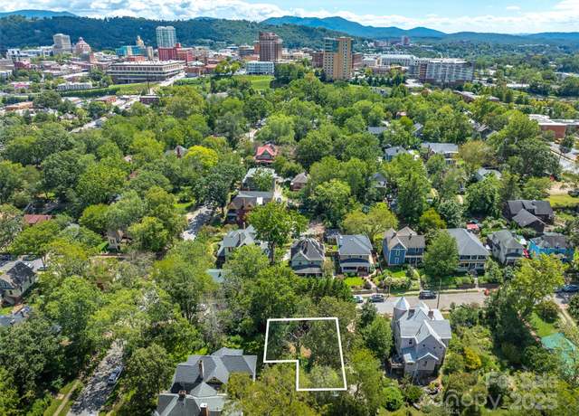 Property at 99999 Blake St, Asheville, NC 28801