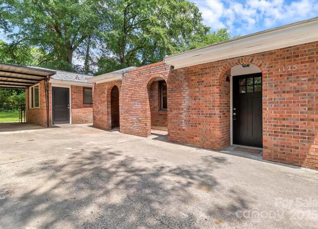 Property at 1125 Mcdow Dr, Rock Hill, SC 29732, 3 beds, 1.5 baths