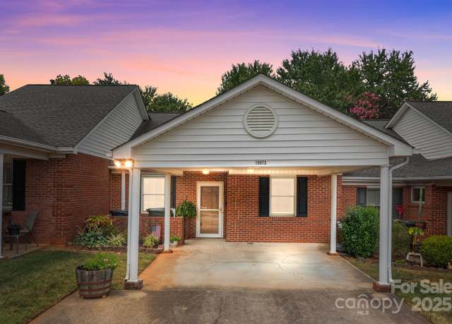 Property at 19973 Oak Leaf Cir, Cornelius, NC 28031, 1 bed, 1 bath