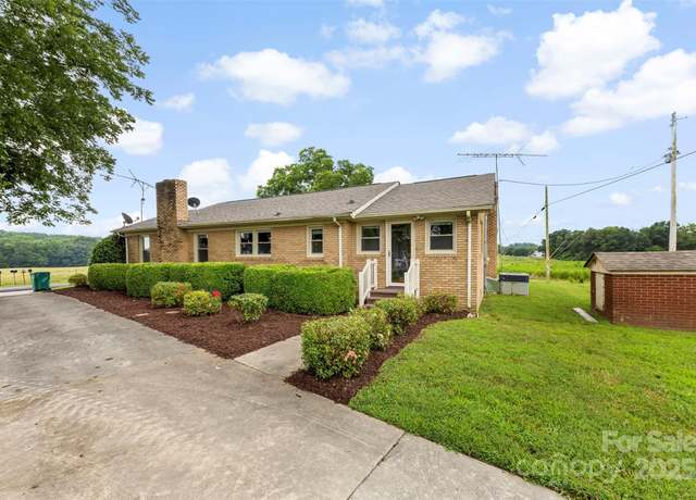 Property at 20661 Sam Rd, Albemarle, NC 28001, 3 beds, 1.5 baths