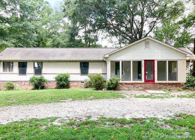 Property at 116 Putman St, Simpsonville, SC 29681, 2 beds, 2 baths