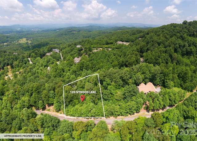 Property at 120 Ivywood Ln, Laurel Park, NC 28739
