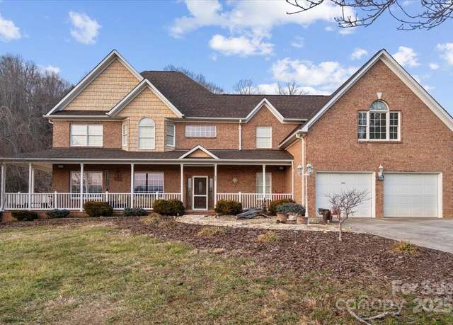 Property at 4594 Grandin Rd, Lenoir, NC 28645, 3 beds, 3.5 baths