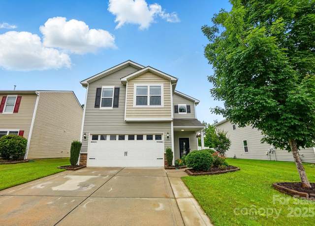 Property at 9733 Paper Tree Rd, Charlotte, NC 28227, 3 beds, 2.5 baths